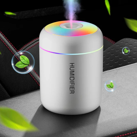 LED Aroma Diffuser – Elegantie en Frisheid in de Auto