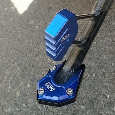 Moton ja potkulaudan pysäköintituki — Vakaa ja käytännöllinen