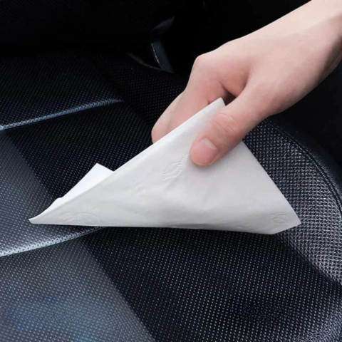 Spray Rénovateur Auto Longue Durée – Efficace Contre Le Vieillissement Des Surfaces