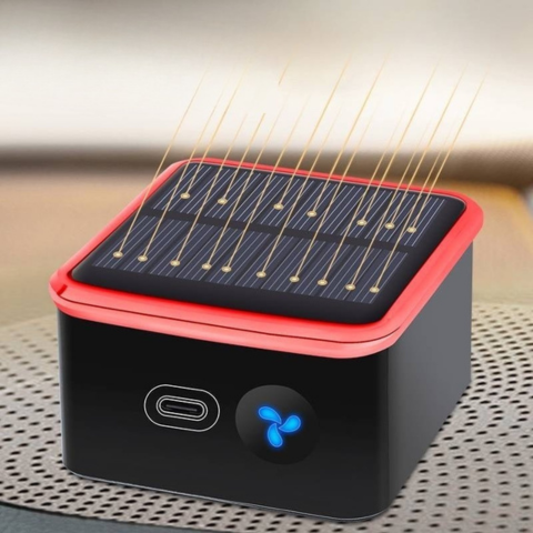 Purificator de Aer Solar pentru Mașină — Compact și Reîncărcabil USB 